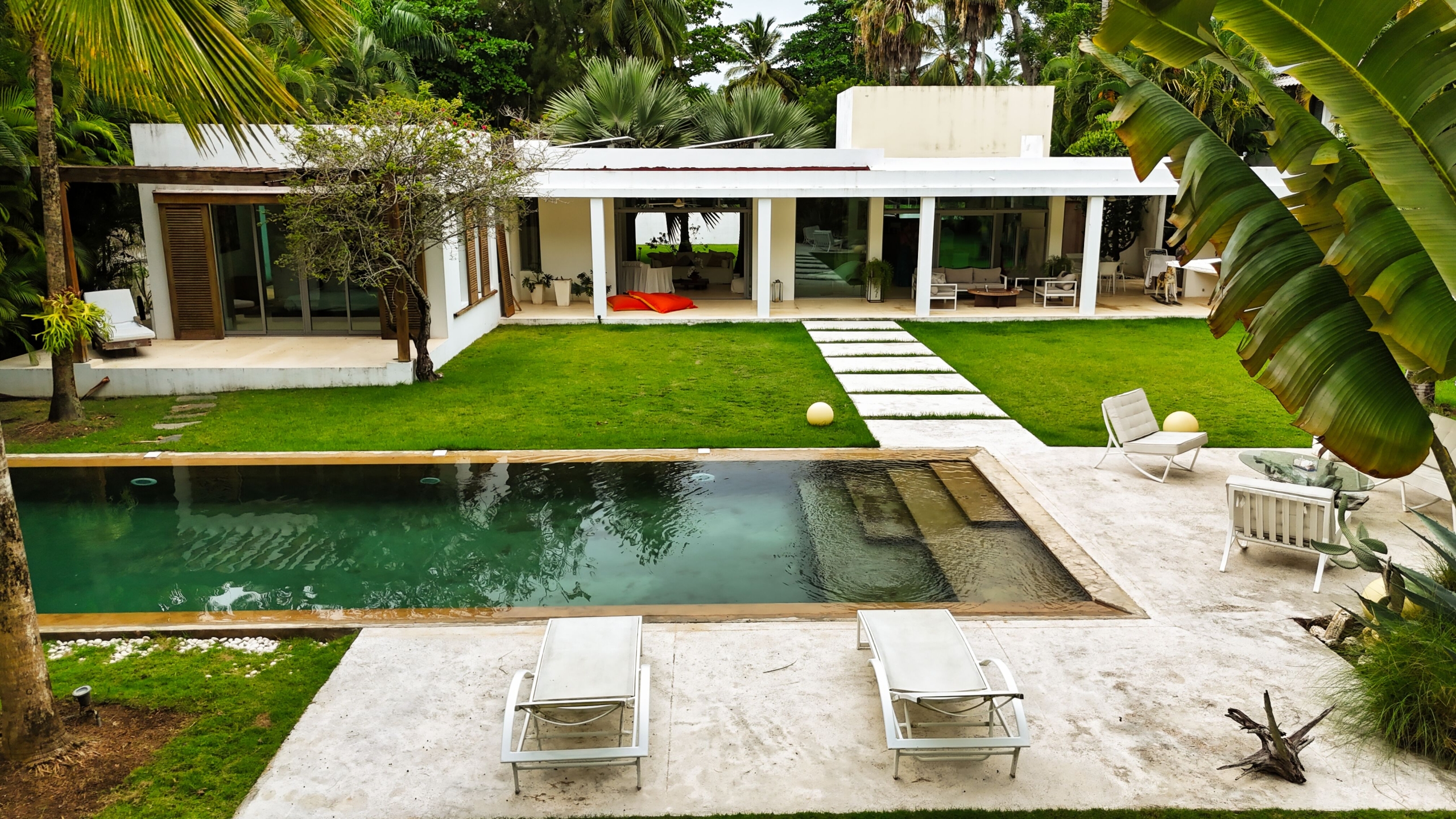 vILLA jOYSA