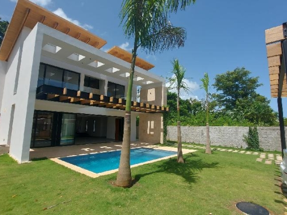 villa bensh chloe